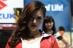 在全球化浪潮中，上海文化的坚韧与创新